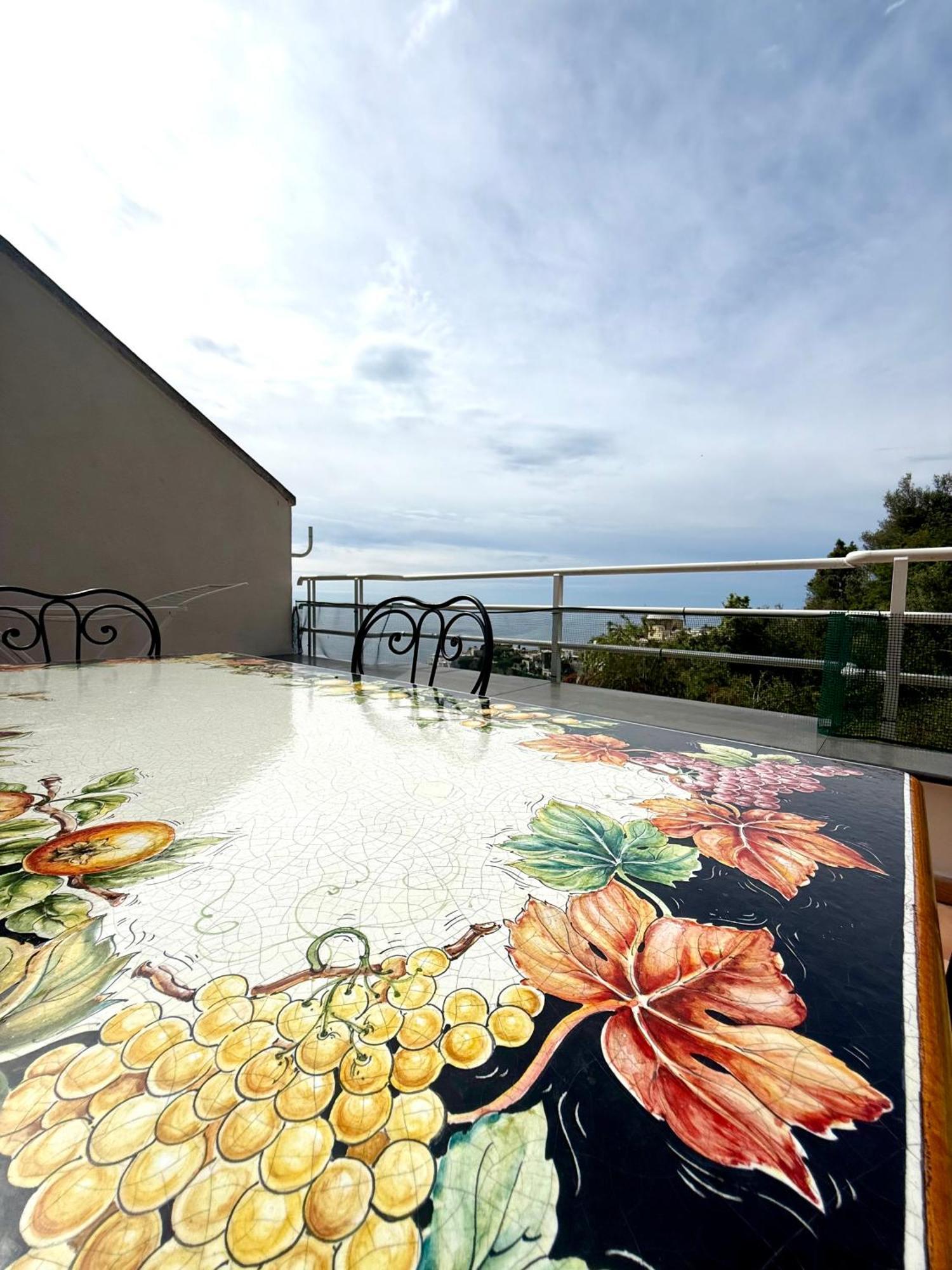 Venus Apartment Positano Luaran gambar
