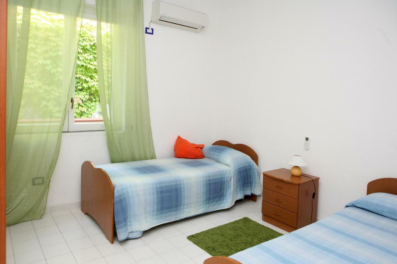 Venus Apartment Positano Luaran gambar
