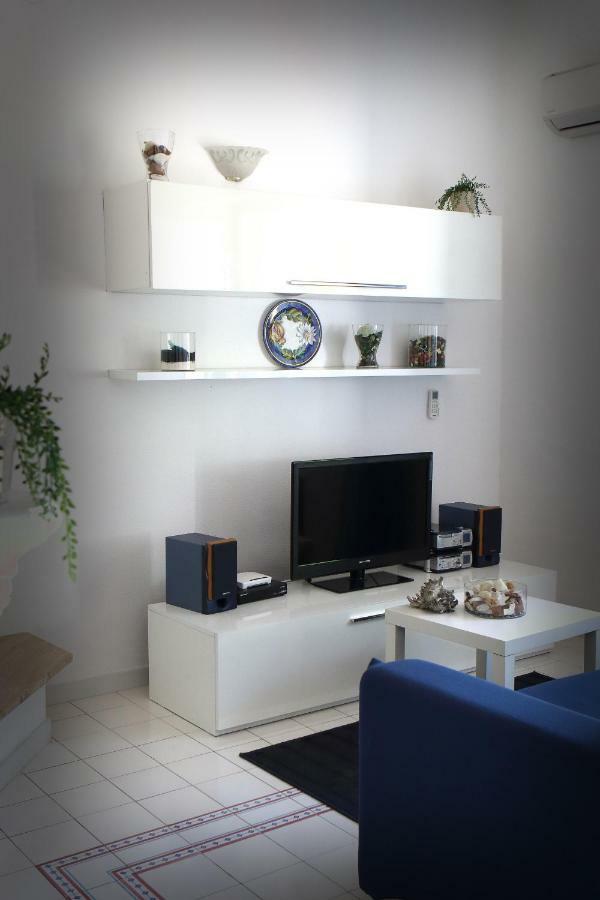 Venus Apartment Positano Luaran gambar